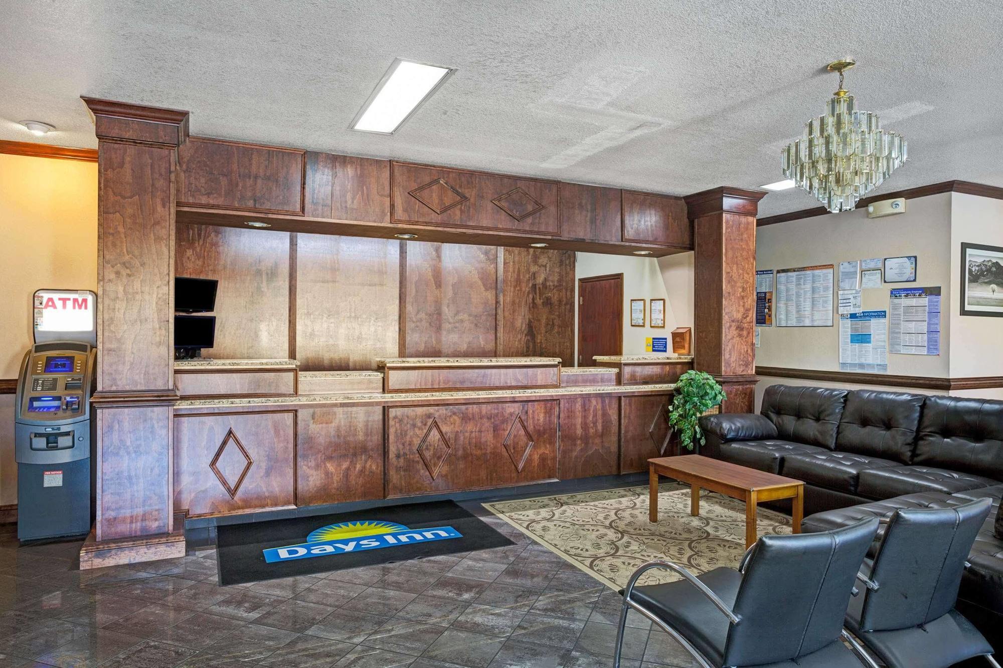 Days Inn By Wyndham Jacksonville South Memorial Hospital Esterno foto